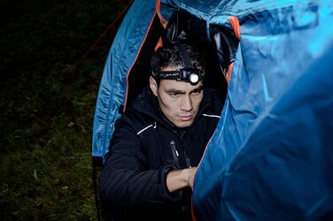 Бренненштуль LED налобний ліхтар LuxPremium KL 251 AF з акумулятором, червоним світлом (250лм, IP44, CREE-LED, до 40 годин роботи, USB-C кабель), чорний