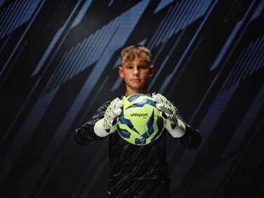 М'ячі для футболу Uhlsport Team - тренувальні м'ячі для команди, розмір 4 та 5 (жовтий/темно-синій/білий). Підходять для дітей та дорослих.