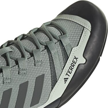 Туфлі для хайкінгу adidas Terrex Swift Solo 2.0 (47 1/3 EU, Silver Green Legend Ivy Linen Green)