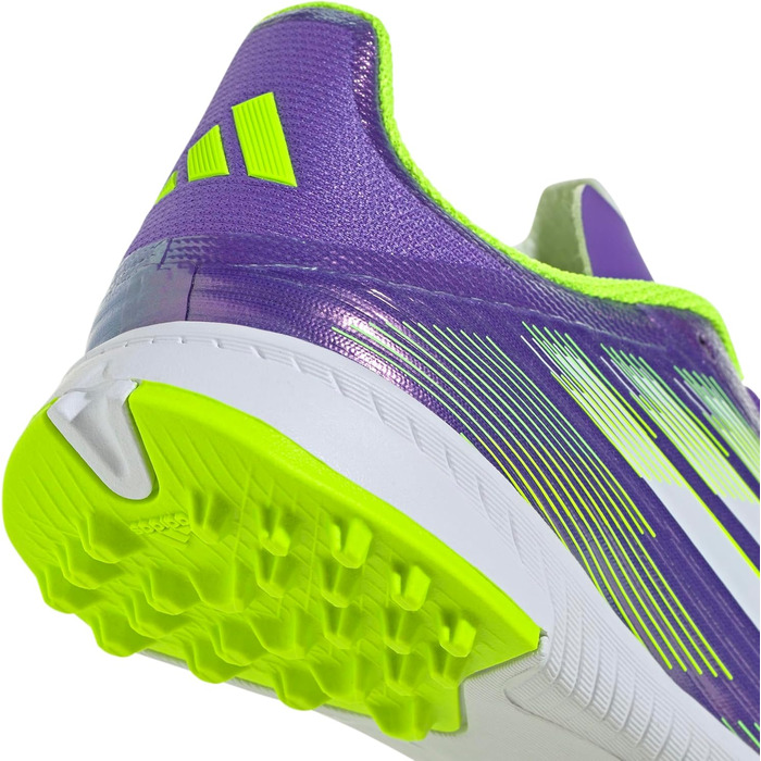 Дитячі футбольні бутси adidas F50 League Turf для штучного покриття, розмір 35 EU, фіолетовий, білий, лимонний