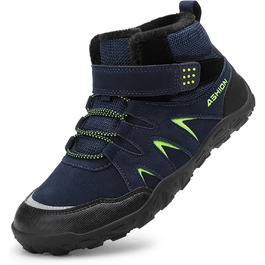 колір: у темно-синьому