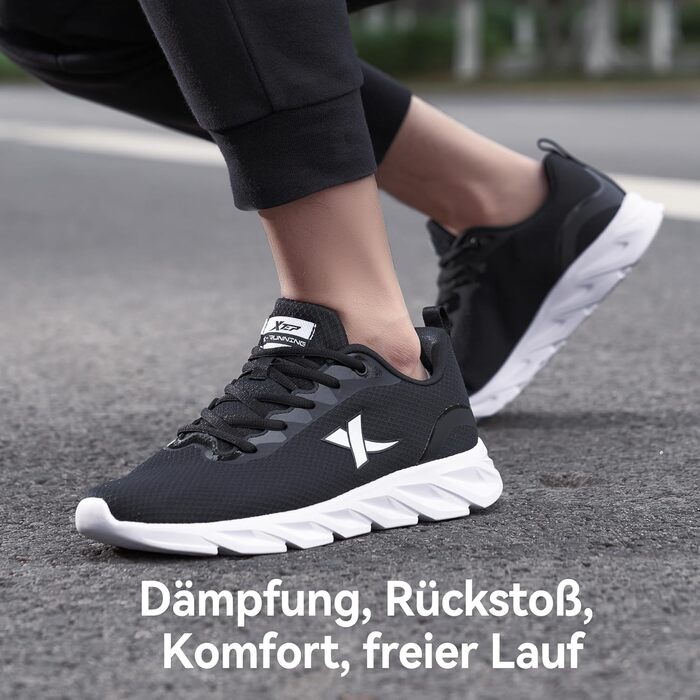 Чоловічі спортивні кросівки XTEP для бігу та відпочинку. Дихаюча сітка, амортизація, біло-чорний колір, розмір 45 EU