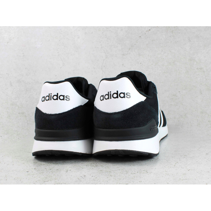 Чоловічі легкі спортивні кросівки adidas Run 60s 4.0, чорні, JR6622, 43 1/3