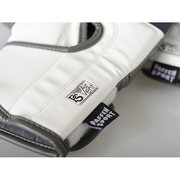 Боксерські рукавички Paffen Sport FIT з дихаючою сіткою на долоні для боксу, кікбоксингу, муай-тай, K1 та інших єдиноборств, білі (сірий/білий, 16oz)