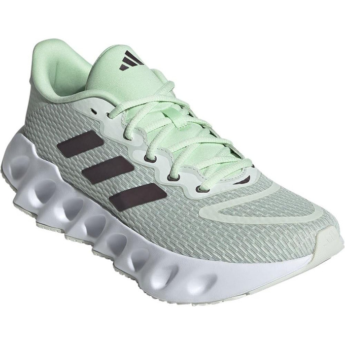 Жіночі кросівки Adidas Switch Run W - Linen Green Aurora Met Semi Green Spark (43 1/3 EU)
