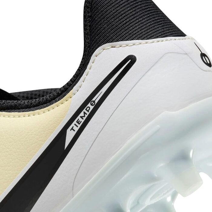 Дитячі футбольні бутси Nike Legend 10 Academy FG/MG (38 EU) - Lemonade Black Mtlc Gold Coin