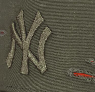 Кепка New Era Outdoor Patch Olive A-Frame з регулюванням, розмір універсальний (New York Yankees #36421)