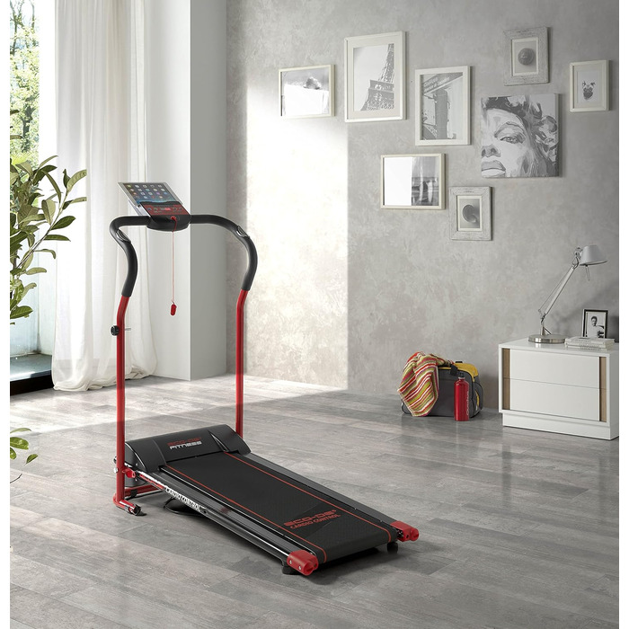 Бігові доріжки та бігові стрічки чорного кольору