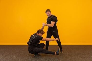 Утяжелитель Gravity Fitness 20/30 кг – регульований жилет для фітнесу, кросфіту, силових тренувань (10 кг)