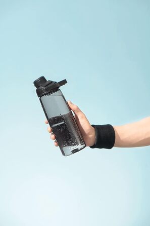 Пляшка для води CAMELBAK Chute Mag 1,5 л, прозора