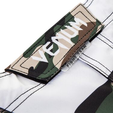 Чоловічі тренувальні шорти Venum Camo Hero, коричневий камуфляж