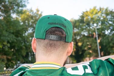 Кепка Mitchell & Ness 2 Tone Box Logo Snapback з плоским козирком, темно-зелений/чорний, універсальний розмір