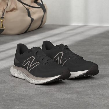 Кросівки New Balance Fresh Foam X Evoz V3 для чоловіків (46.5 EU, чорний колір)