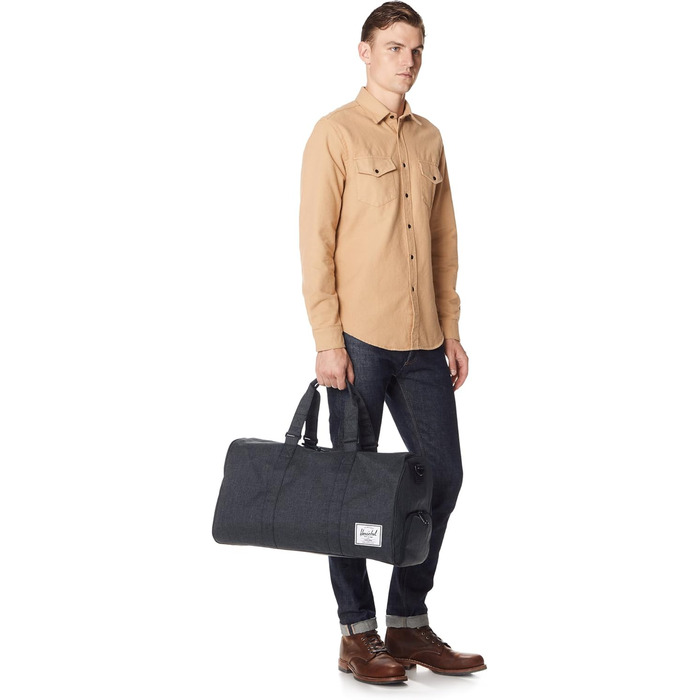 Спортивна сумка Herschel Novel 42.5 л чорна в клітинку