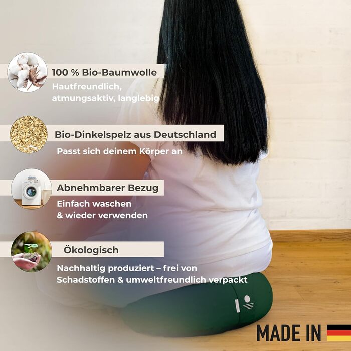 Подушка для йоги та медитації Inner Peace Halbmond 42x20 см, бавовна Біо, зелений (Waldgrün), наповнювач лузга гречки, знімний чохол