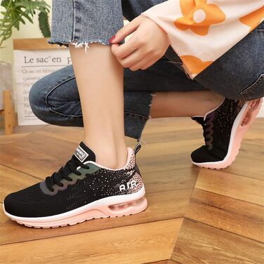 Жіночі та чоловічі кросівки для бігу FLARUT. Легкі, дихаючі, для фітнесу та занять у залі. Розмір 39 EU, помаранчевий колір