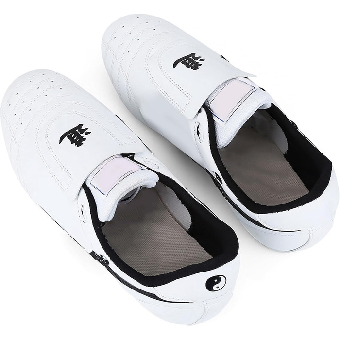 Таекундо: спортивне взуття для боксу, кунг-фу, тай-чи та інших видів спорту (37 EU)