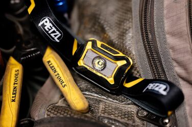 Ліхтар на голову PETZL Kompakt: 350 Lumen, водонепроникний, жовто-чорний