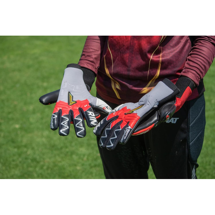Воротарські рукавички Rinat Xtreme Guard Zhero для футболу