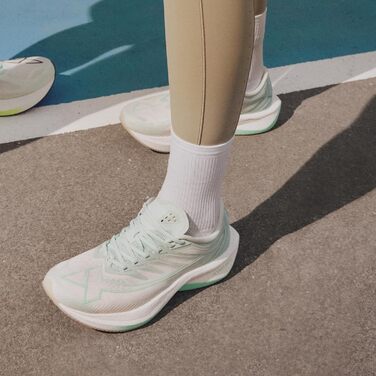 Чоловічі бігові кросівки XTEP One-Piece літні, сітка, дихаючі, з амортизацією, для спорту, тестування, розмір 41 EU, колір: зелений, білий