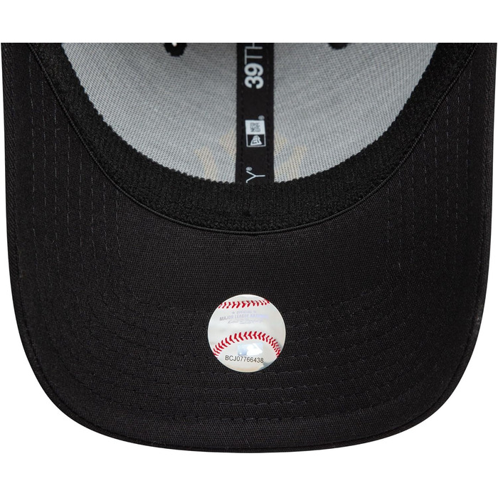 Кепка бейсболка New Era MLB 39Thirty з логотипом команди, вигнутий козирок, розмір M-L, Нью-Йорк Янкиз