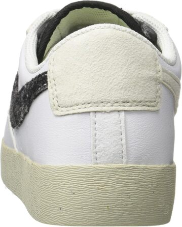 Кросівки Nike Dj0292 для жінок, 37.5 EU, білий та чорний кольори