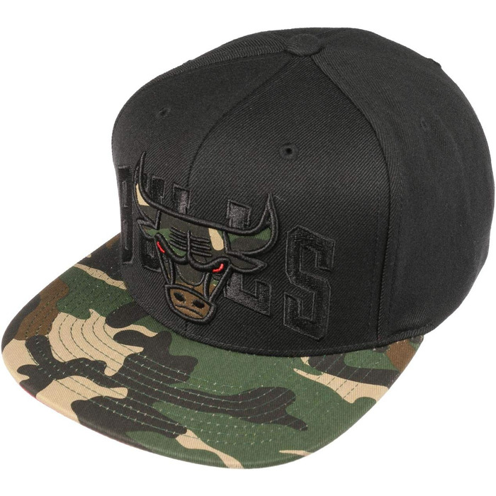 Кепка Mitchell & Ness Chicago Bulls Camo Чорна