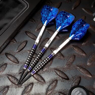 Дартси WINMAU Advance 500 Series з крилами та стрижнями для дартсу