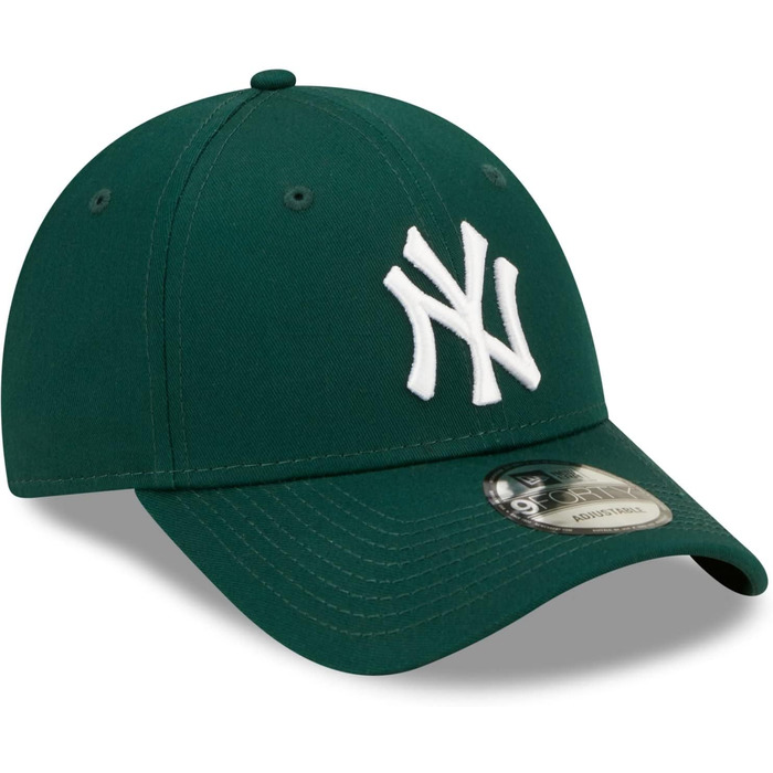 Кепка бейсболка New Era 9Forty Strapback New York Yankees темно-зелена