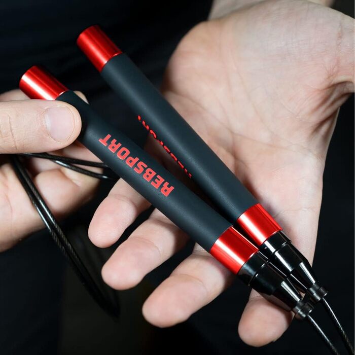 Професійний скакалка для кросфіту та Double Unders, регульована зі сталевим тросом 2.5 мм (червона), комплект з 2 тросами та ручками