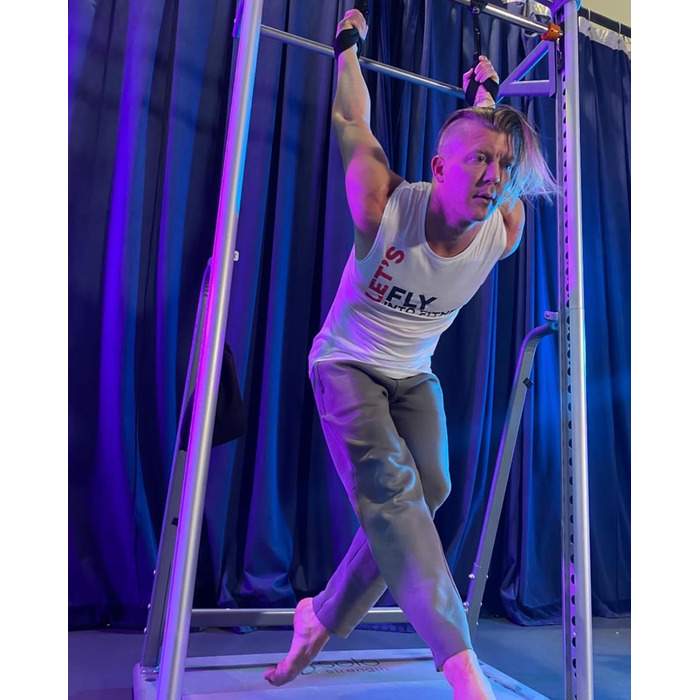 Петлі для тренувань Suspension Trainer – преміум нейлон, для тренувань з вагою тіла, для дому та спортзалу, навантаження до 245,9 кг, чорні, пара