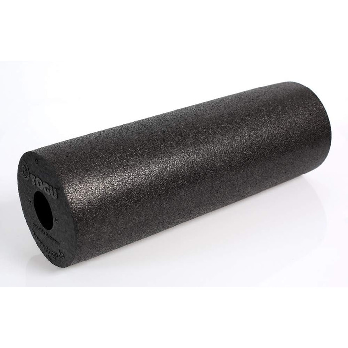 Жорсткий масажний ролик для фасцій Togu Blackroll 45 см, чорний