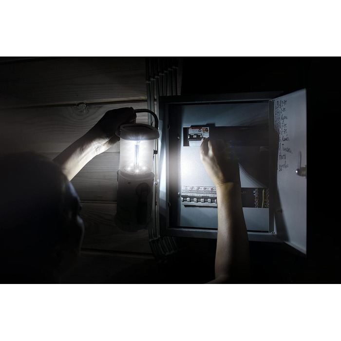 Сонячна лампа EASYmaxx з радіо | Радіо та ліхтар для надзвичайних ситуацій з ручним приводом | LED ліхтарик ідеально підходить для відпочинку на природі, кемпінгу та виживання | Повторно заряджається за допомогою сонячної енергії, ручного приводу та USB [