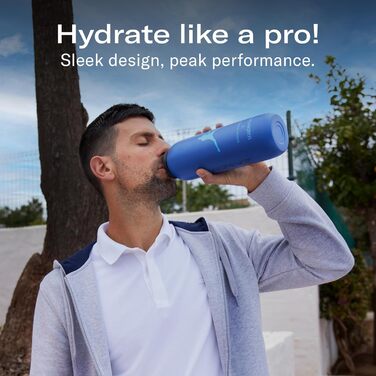 Термобутилка Waterdrop MICRODRINK x Novak Djokovic 1 л — ізольована питна пляшка з нержавіючої сталі, зберігає холод 24 години і тепло 12 годин, герметична та ударостійка