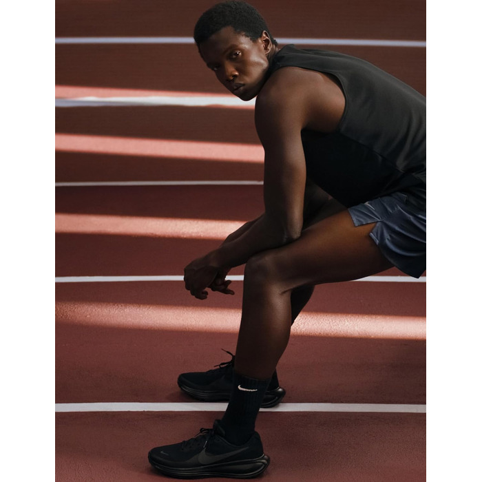 Кросівки Nike Revolution 8 Black/Anthracite, 44 EU