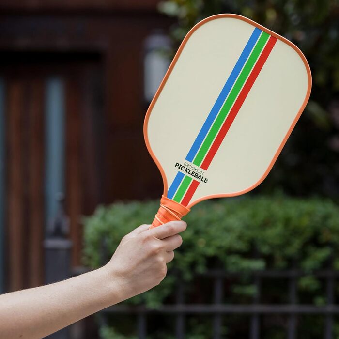 Паддл для піклболу Brooklyn Pickleball Co. | Вуглецеве волокно | Стільникова структура | Нековзний руків'я | Одиночний | Білий (Крем)