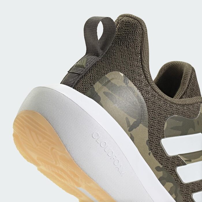 Дитячі кросівки adidas Fortarun 2.0 для дітей (39 1/3 EU, Olive White Shadow Olive)