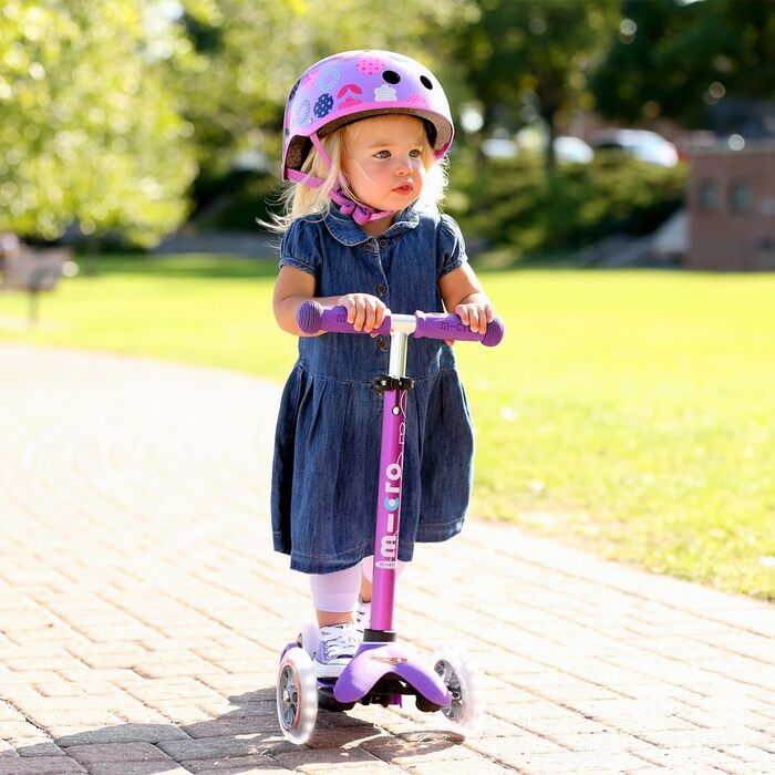 Самокат дитячий Micro Deluxe Kinder Scooter з регульованим кермом, світлодіодні колеса, фіолетовий