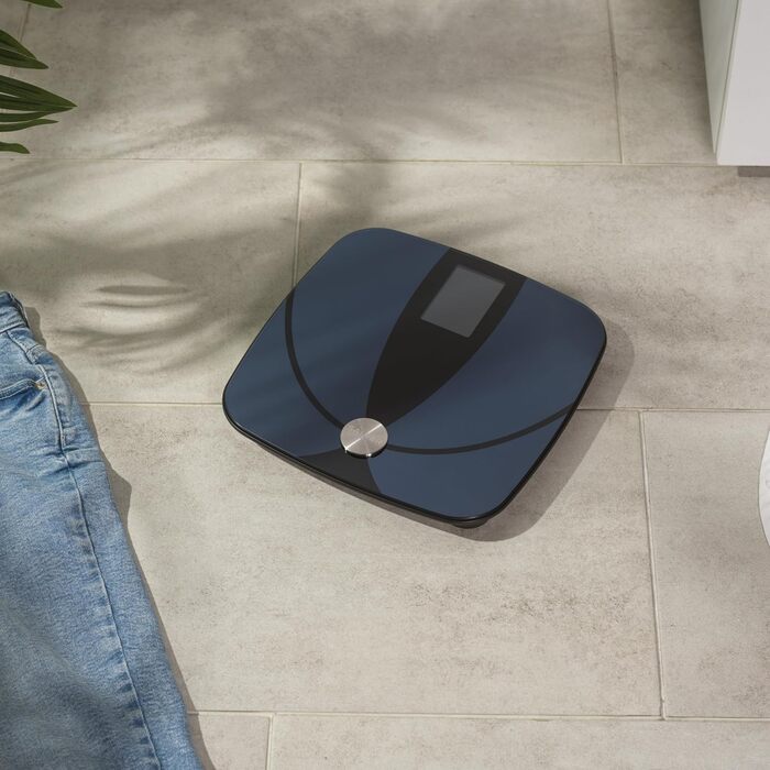 Електронна вага Salter для аналізу складу тіла – розумна вага з мультидисплеєм, 180 кг, 17 показників тіла (вага, жир, вода, м'язи, кістки, BMI, BMR), чорний колір