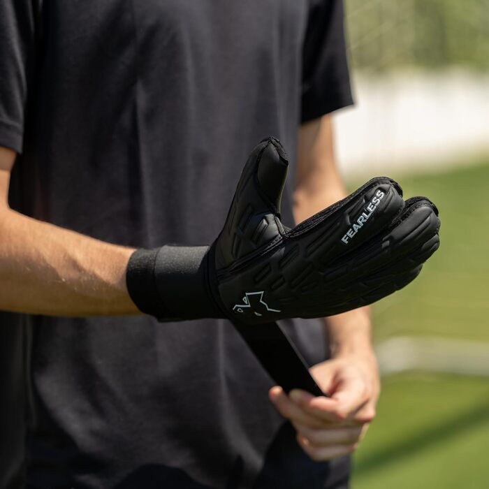 Воротарські рукавички Wolf V Onyx 2.0: дихаючі, з захистом пальців, антиковзкі, Rollfinger-крій, знімні шини – для дорослих та дітей