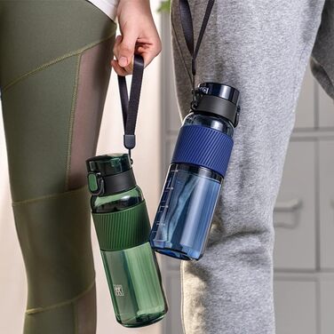 Фляга для води ZWILLING Tritan, 680 мл, темно-зелена, без BPA, для фітнесу, офісу та відпочинку