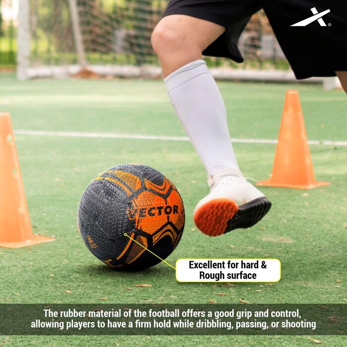 Футбол м'яч Vector X Street Soccer гумовий, машинне зшивання, для тренувань і гри, водостійкий, для юнаків і дорослих, для вулиці та залу