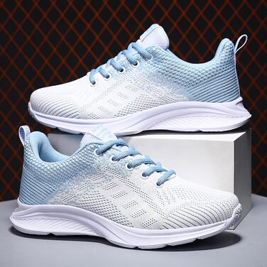 Спортивні кросівки для чоловіків та жінок. Підходять для бігу, фітнесу, прогулянок та активного відпочинку. Розміри 35-45 EU, колір блакитний.