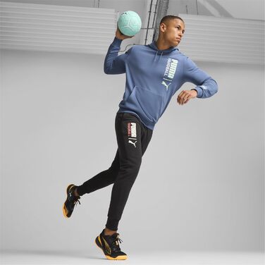 Кросівки PUMA Solarstrike III для залу (Indoor Court) - чорний/білий, 40.5 EU