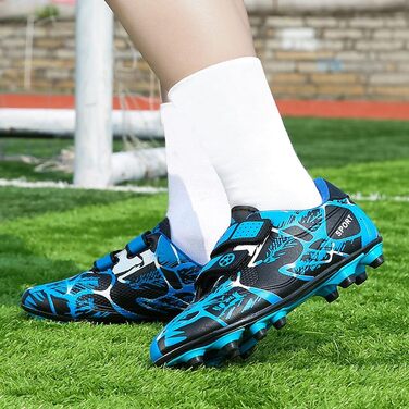 Дитячі футбольні бутси для хлопчиків та дівчаток. Зручні та неслизькі кросівки для тренувань. Розміри 28-37 (EU 31). Кольори: зелений, синій.