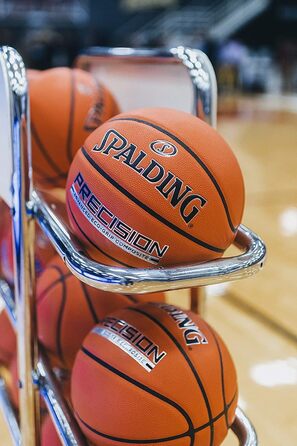 Баскетбольний м'яч Spalding X універсальний для дорослих і дітей