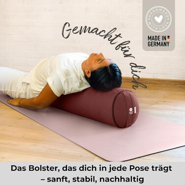 Йога-болстер Inner Peace: довге подування для йоги з органічної дінкової вати, 23 см, Made in Germany, знімний бавовняний чохол (лісова полуниця)