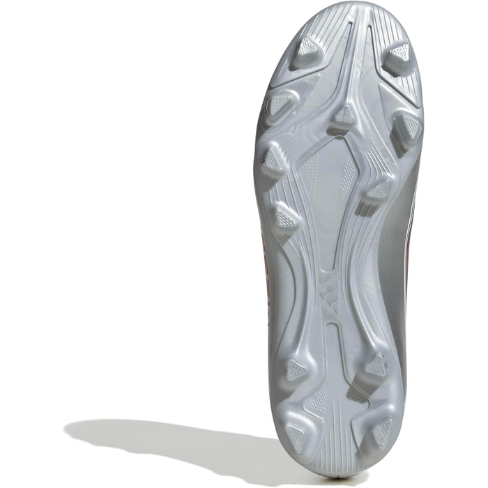 Дитячі футбольні бутси Adidas F50 Messi Club для гри на твердих та полімерних покриттях, розмір 37 1/3 EU, білий, червоний, сріблоний