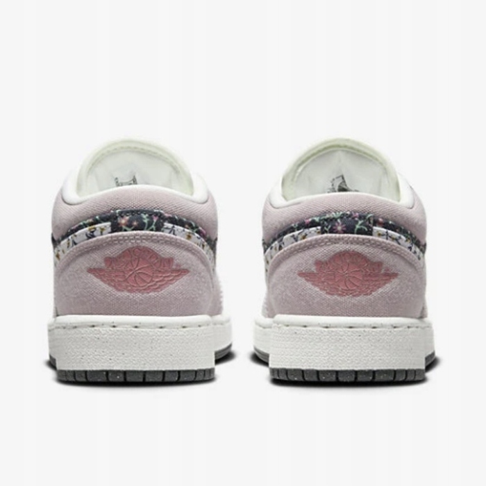 Кросівки Air Jordan 1 Low SE (GS) для дівчат, р. 36, зручне молодіжне взуття