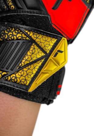 Воротарські рукавички Reusch Attrakt Solid Junior - дитячі, для футболу, чорно-золоті, розмір 7